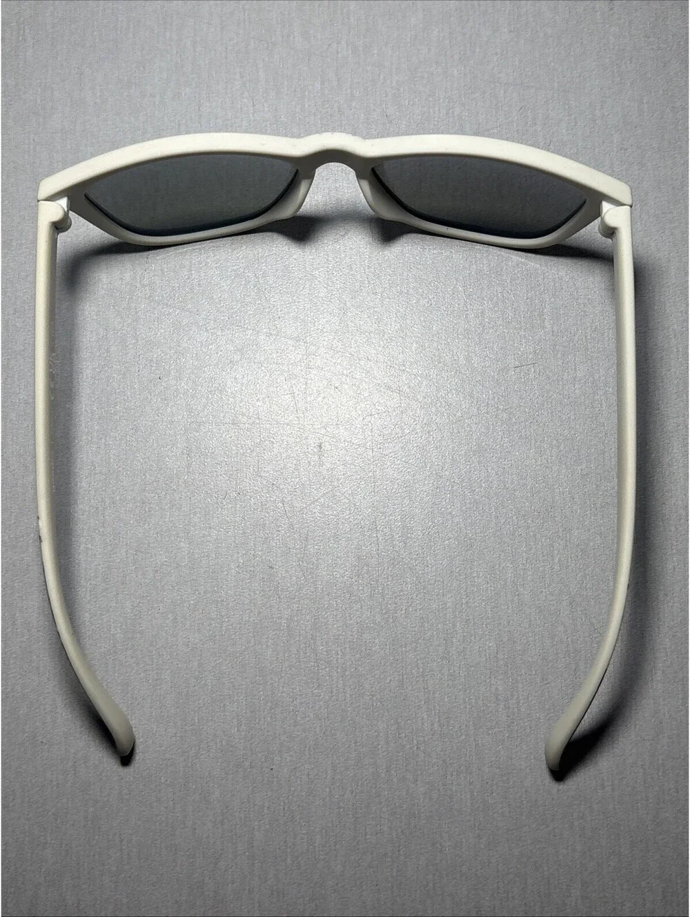 Goodr Rocky Mountain National Park Polarized Sunglasses White READ